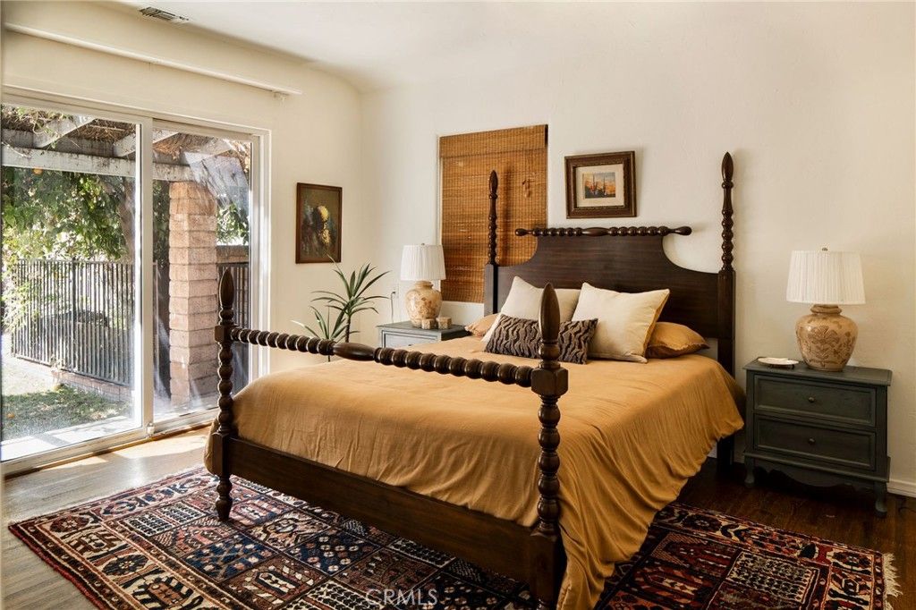 Image 12 of property listing at 11318 Martha, North Hollywood, CA 91601
