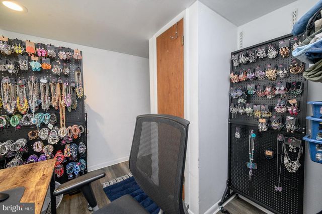 204 E LAKESHORE DR, Browns Mills, NJ 08015