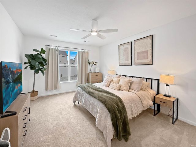 684 E Bulrush Court, West Lafayette, IN 47906