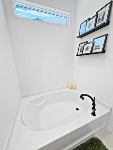 684 E Bulrush Court, West Lafayette, IN 47906