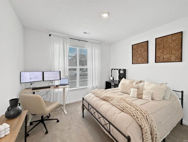 684 E Bulrush Court, West Lafayette, IN 47906