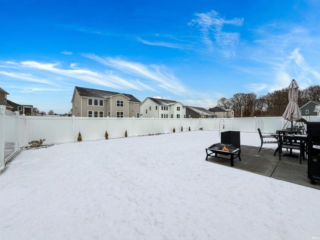 684 E Bulrush Court, West Lafayette, IN 47906