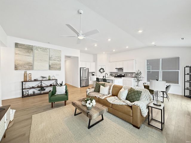 684 E Bulrush Court, West Lafayette, IN 47906