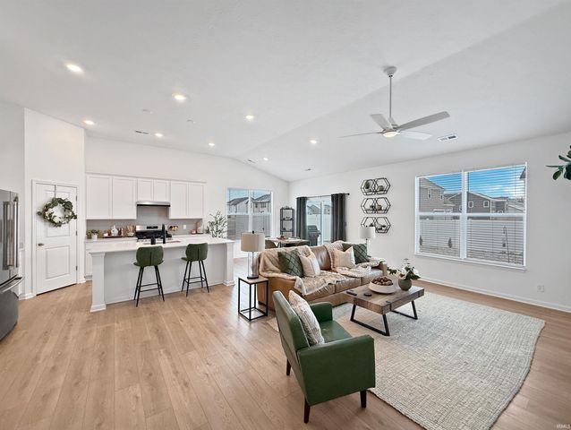 684 E Bulrush Court, West Lafayette, IN 47906