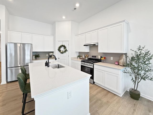 684 E Bulrush Court, West Lafayette, IN 47906