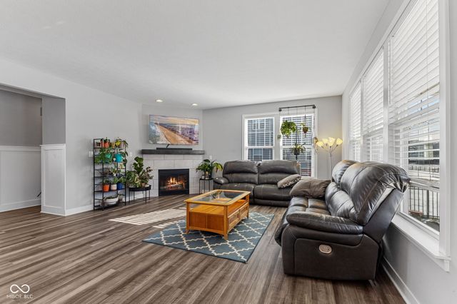 4028 Spylaw Road, Bargersville, IN 46106