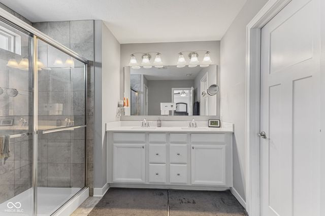 4028 Spylaw Road, Bargersville, IN 46106