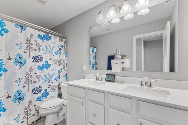 4028 Spylaw Road, Bargersville, IN 46106