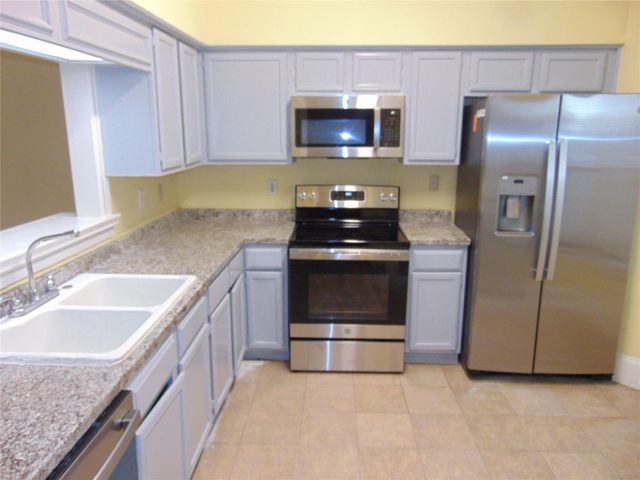 12300 Brookglade Circle 74, Houston, TX 77099