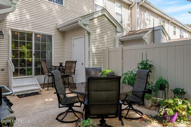 148 Setter Place, Freehold, NJ 07728
