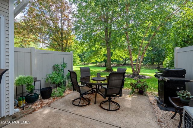 148 Setter Place, Freehold, NJ 07728