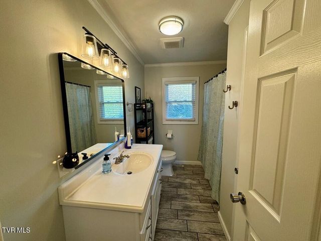 218 Green Acres Drive, Chilhowie, VA 24319