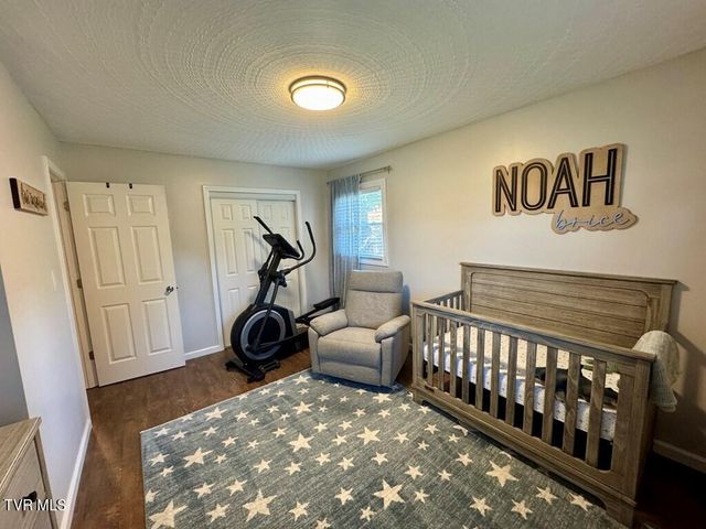 218 Green Acres Drive, Chilhowie, VA 24319