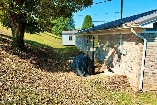 218 Green Acres Drive, Chilhowie, VA 24319