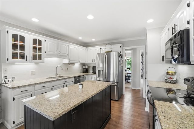 8145 Station House Road, Centerville, OH 45458