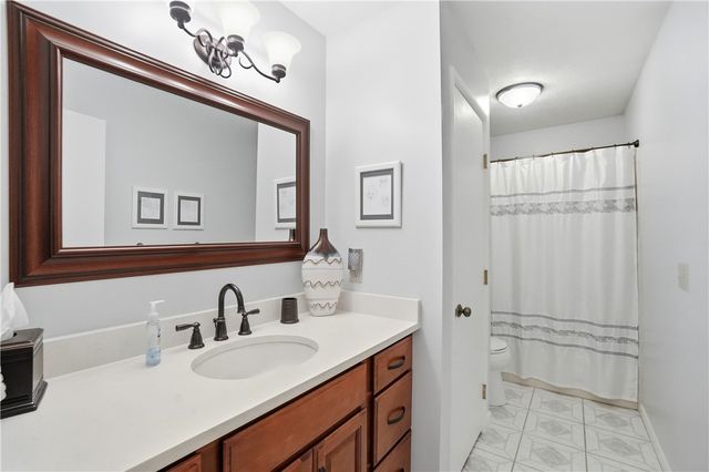 8145 Station House Road, Centerville, OH 45458