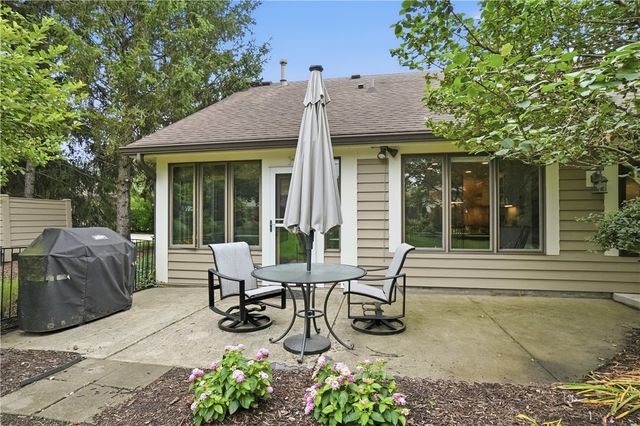 8145 Station House Road, Centerville, OH 45458