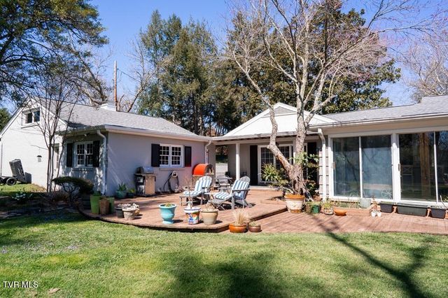 100 Earlway Road, Bristol, TN 37620