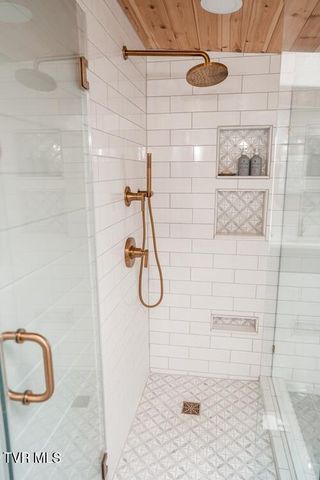 100 Earlway Road, Bristol, TN 37620