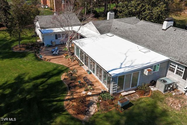 100 Earlway Road, Bristol, TN 37620