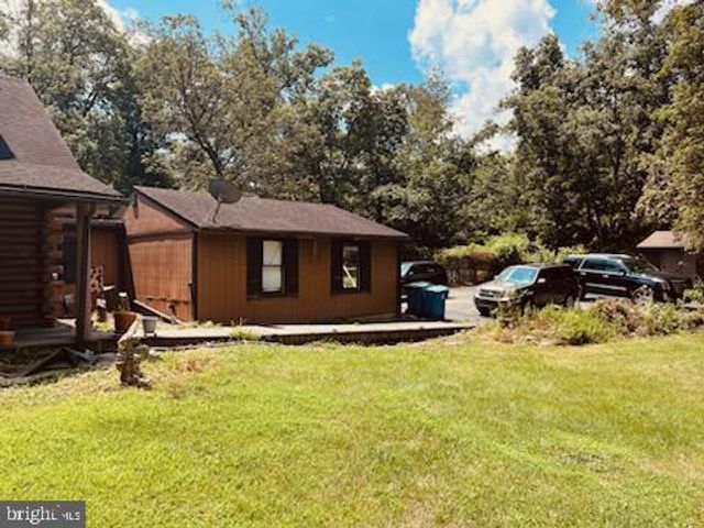 230 UNION HALL RD, Carlisle, PA 17013
