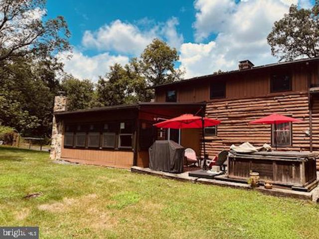 230 UNION HALL RD, Carlisle, PA 17013