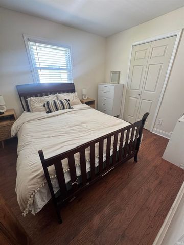 909 N Kelsey Avenue, Evansville, IN 47711