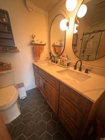 909 N Kelsey Avenue, Evansville, IN 47711