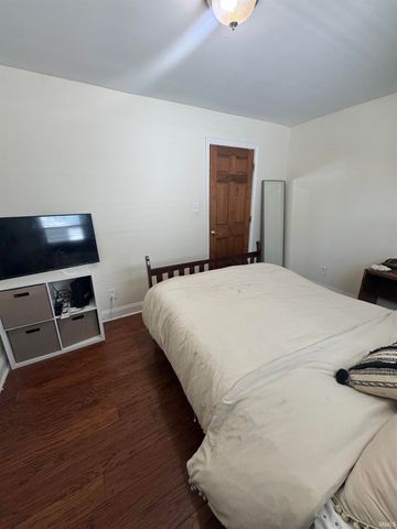 909 N Kelsey Avenue, Evansville, IN 47711