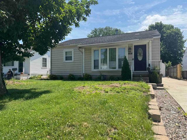 909 N Kelsey Avenue, Evansville, IN 47711