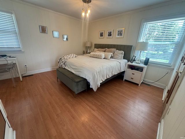 909 N Kelsey Avenue, Evansville, IN 47711
