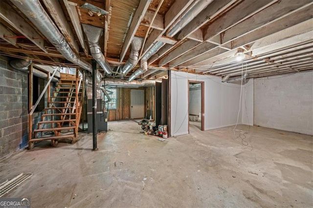 6182 SILVER SPUR Drive, Lithonia, GA 30058