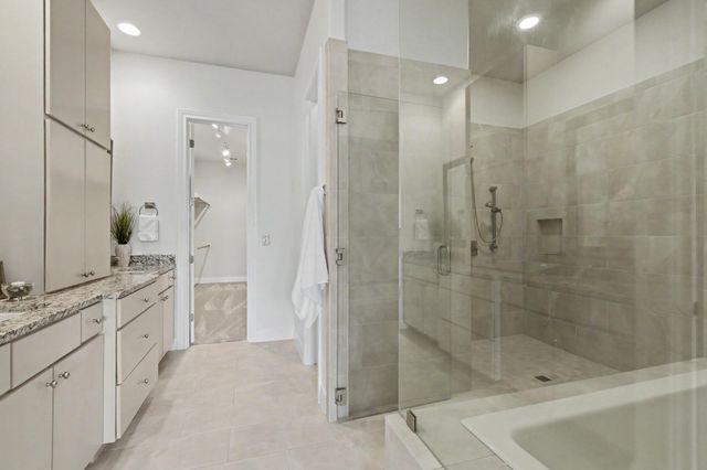 108 Milan CT, Horseshoe Bay, TX 78657