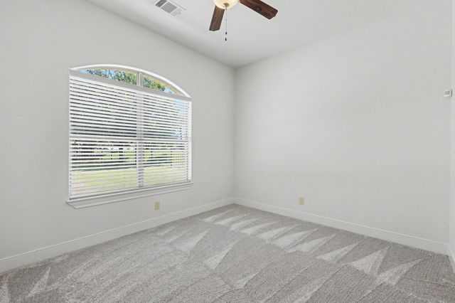 108 Milan CT, Horseshoe Bay, TX 78657