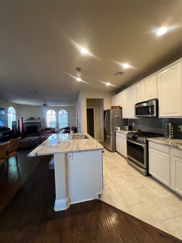 6833 Cortona Lane, Frisco, TX 75034