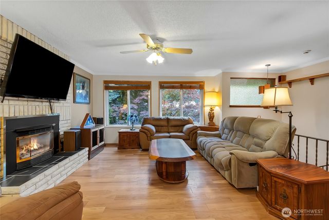 12902 E 122nd Avenue Ct E, Puyallup, WA 98374