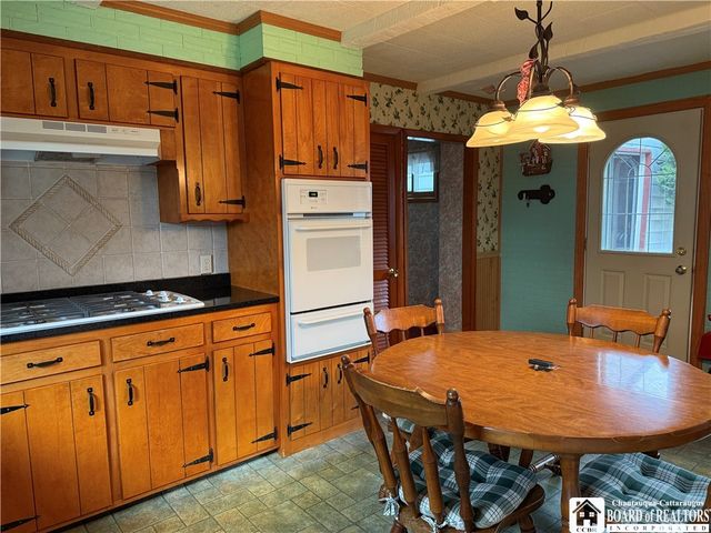 87 South Street, Cattaraugus, NY 14719