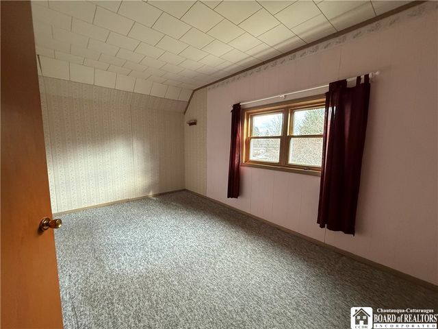 87 South Street, Cattaraugus, NY 14719