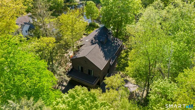 2596 High Ridge Road, Stamford, CT 06903