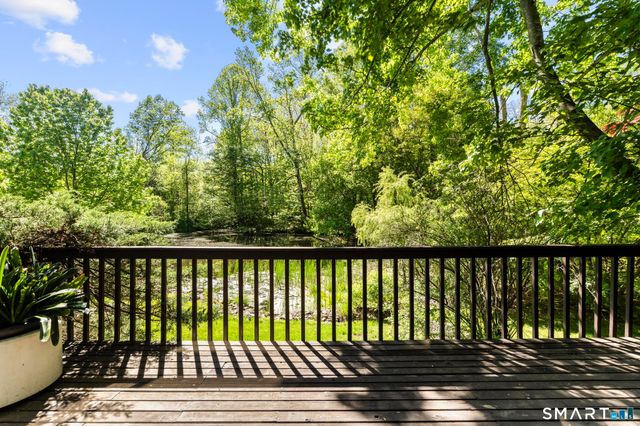 2596 High Ridge Road, Stamford, CT 06903