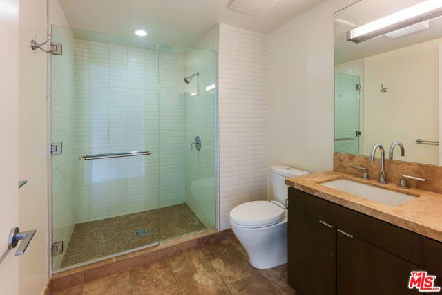 1705 Ocean Avenue 208, Santa Monica, CA 90401