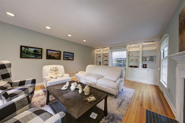 700 Avon Road, Ann Arbor, MI 48104