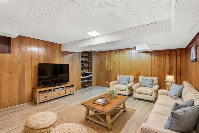 700 Avon Road, Ann Arbor, MI 48104