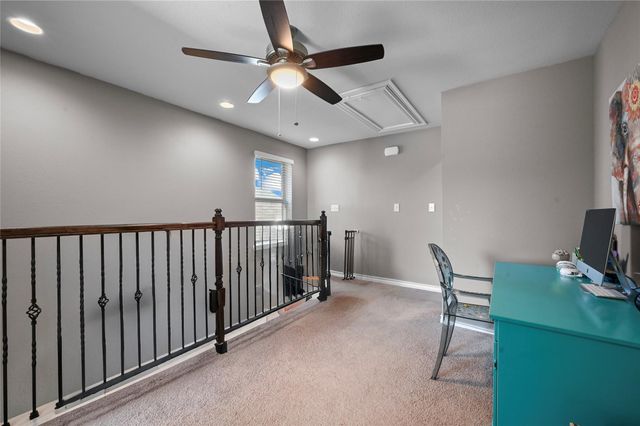 160 Thornless CIR, Buda, TX 78610