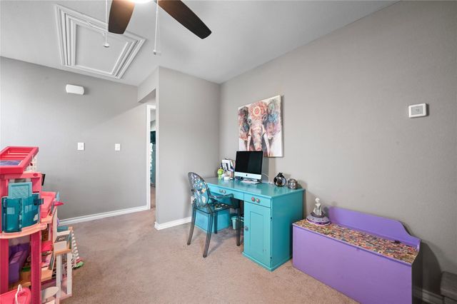 160 Thornless CIR, Buda, TX 78610