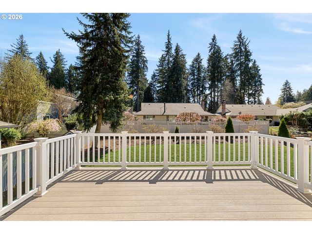 9301 Ne PINECREEK St, Vancouver, WA 98664