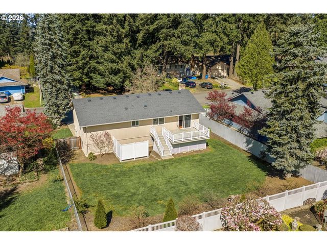 9301 Ne PINECREEK St, Vancouver, WA 98664