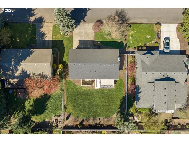 9301 Ne PINECREEK St, Vancouver, WA 98664