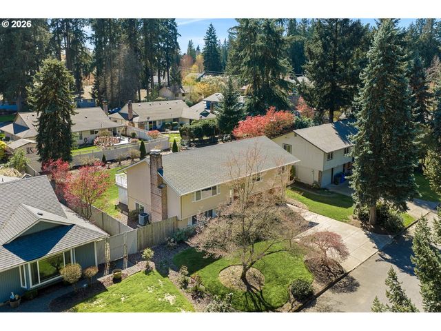 9301 Ne PINECREEK St, Vancouver, WA 98664