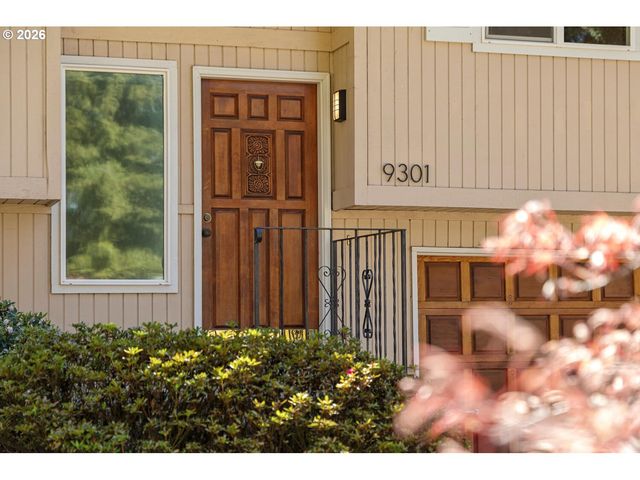 9301 Ne PINECREEK St, Vancouver, WA 98664